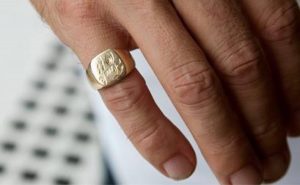 gold ring